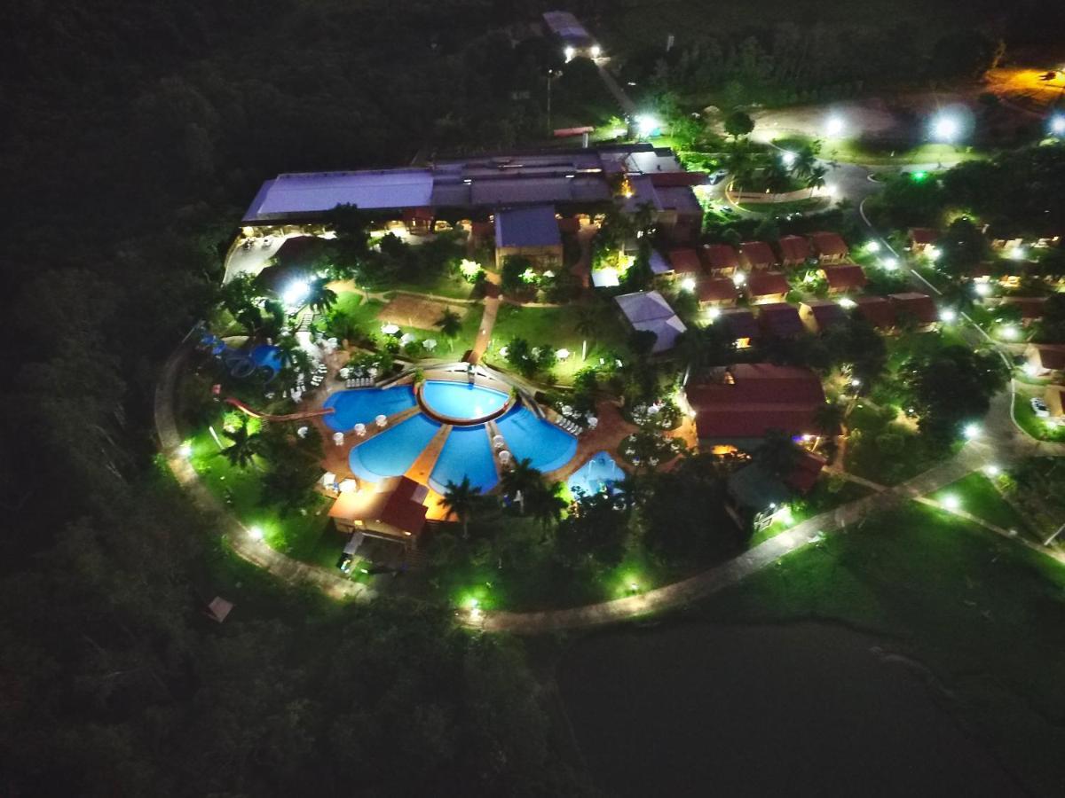 Terra Parque Eco Resort Presidente Prudente Buitenkant foto